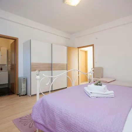 Katarina Casa de hóspedes 3*