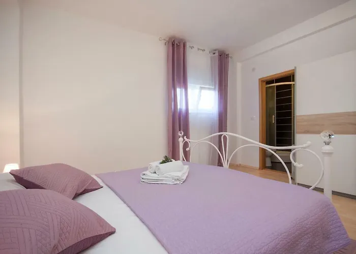 בית הארחה Katarina 3*