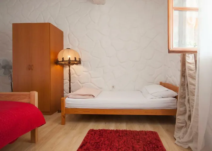 Katarina בית הארחה 3*