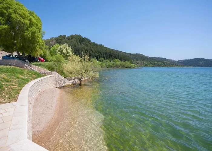 Katarina בית הארחה 3*